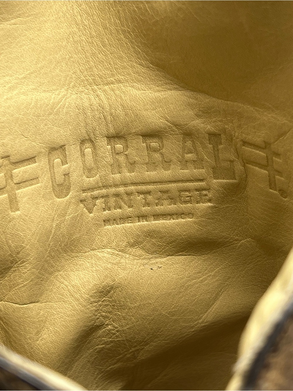 Corral Vintage Embroidered Western Boots - Picture 8 of 10